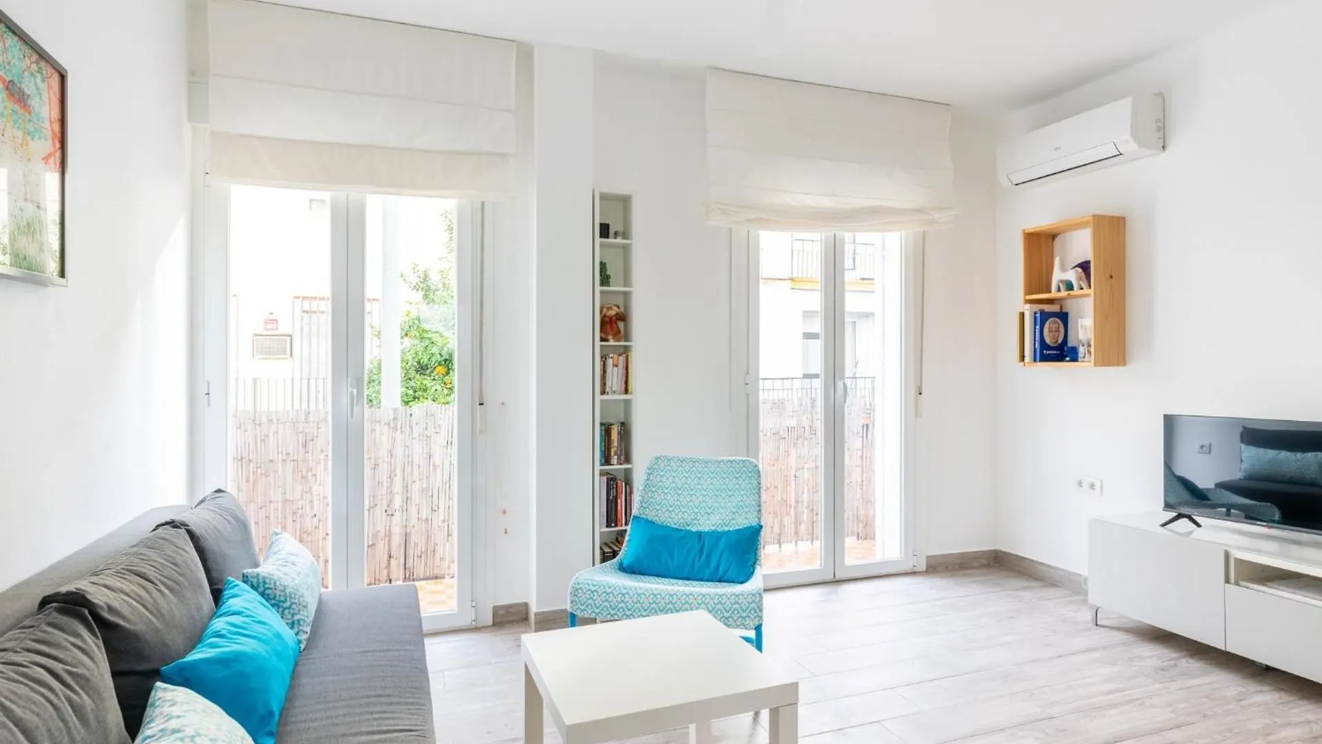 Apartmán Holi-Rent Padre Isla Sevilla