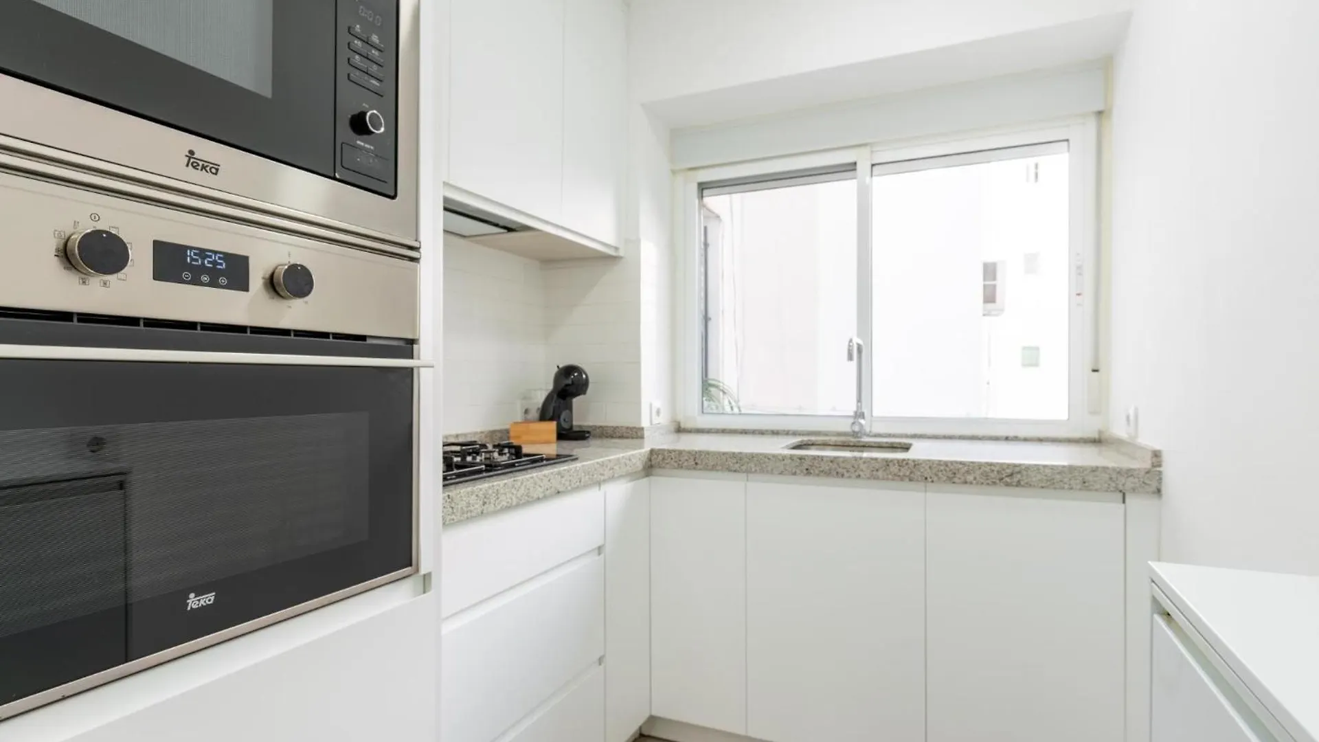 Holi-Rent Padre Isla Apartment Seville