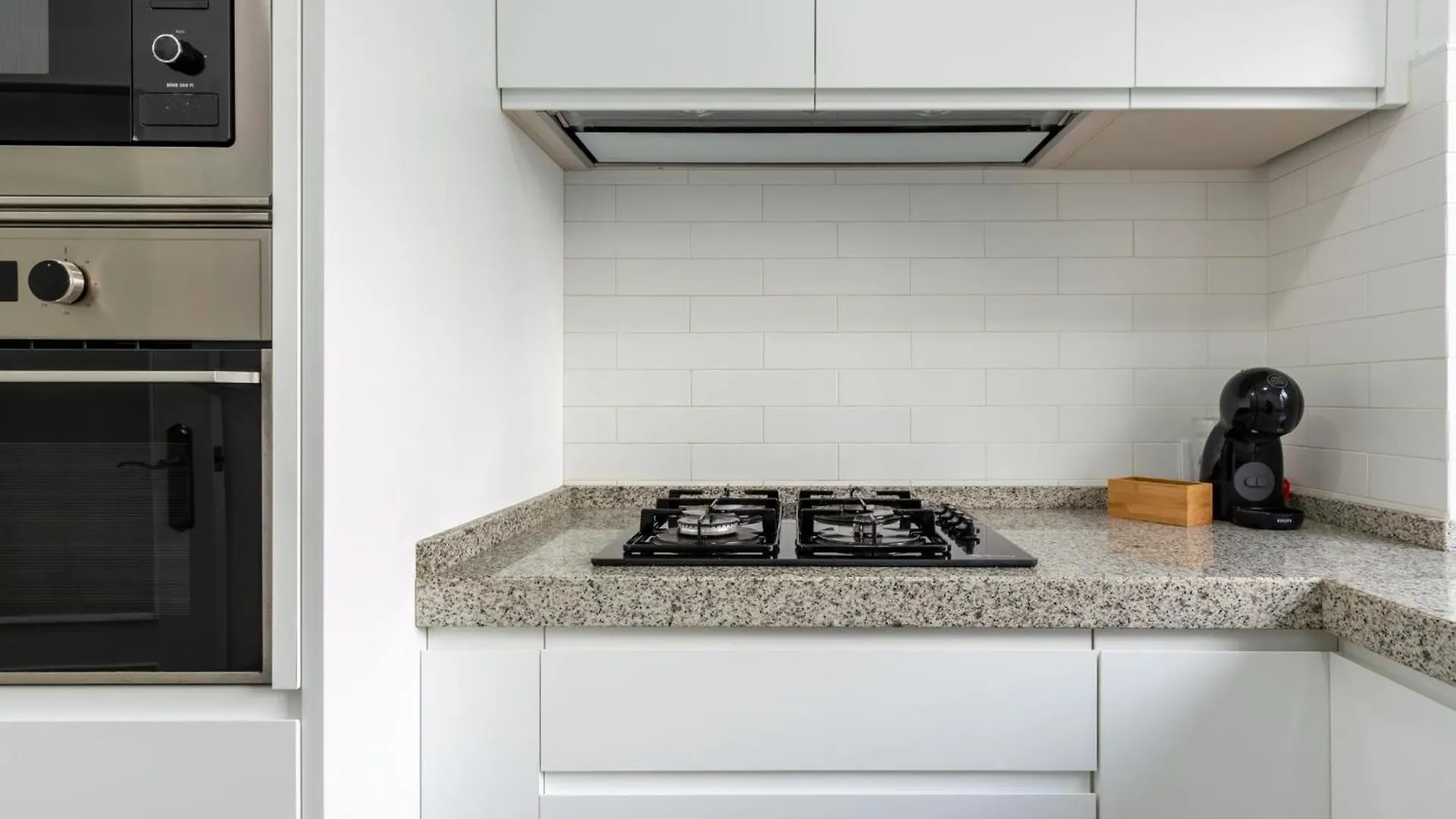 Holi-Rent Padre Isla Apartment Seville 0*,
